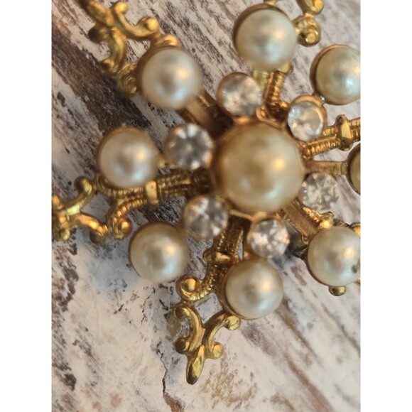 Vintage Gold Tone Brooch 4pc Lot Floral Leaf Pearl Rhinestone Starburst Pin #265 - Picture 9 of 13